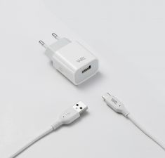 Bundle chargeur secteur + câble Chargeur 1 USB+1 Câble USB/USBC Sortie max 2.4A = total 12W / version USB 2.0 blanc
